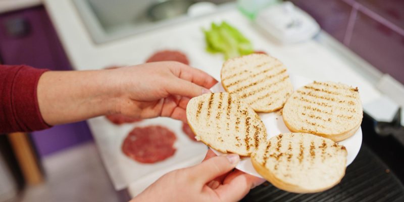 can you toast bread in an air fryer