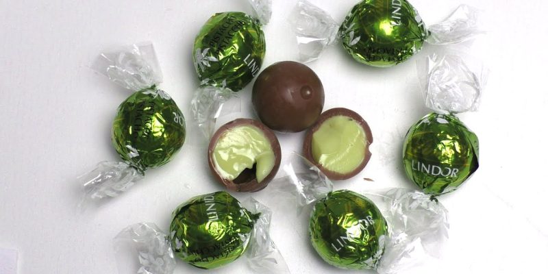 pistachio lindor