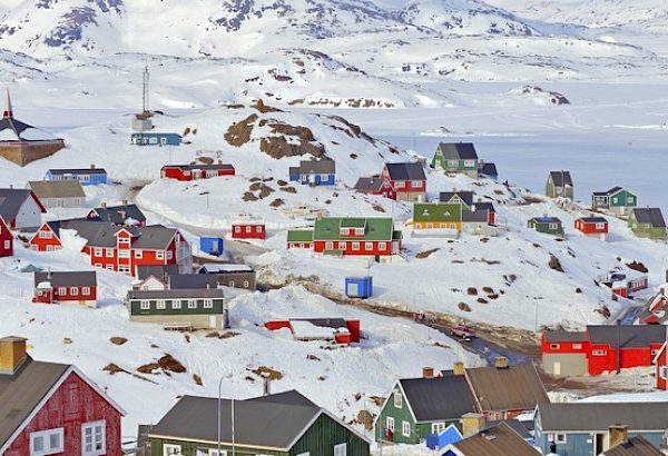 What Would a Community Be Like in the Arctic?