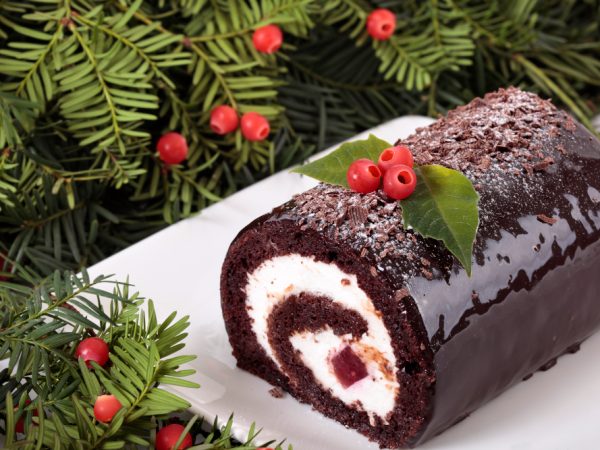 Cedele Log Cake