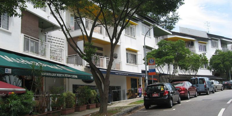 25 Jalan Merah Saga
