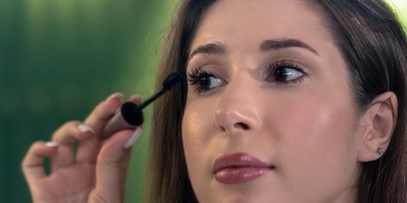 How to Get Rid of Eyelash Glue