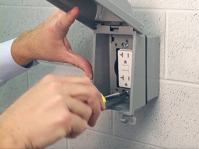 weatherproof outlet box
