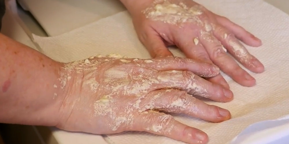 How to Get Spray Foam Off Your Hands